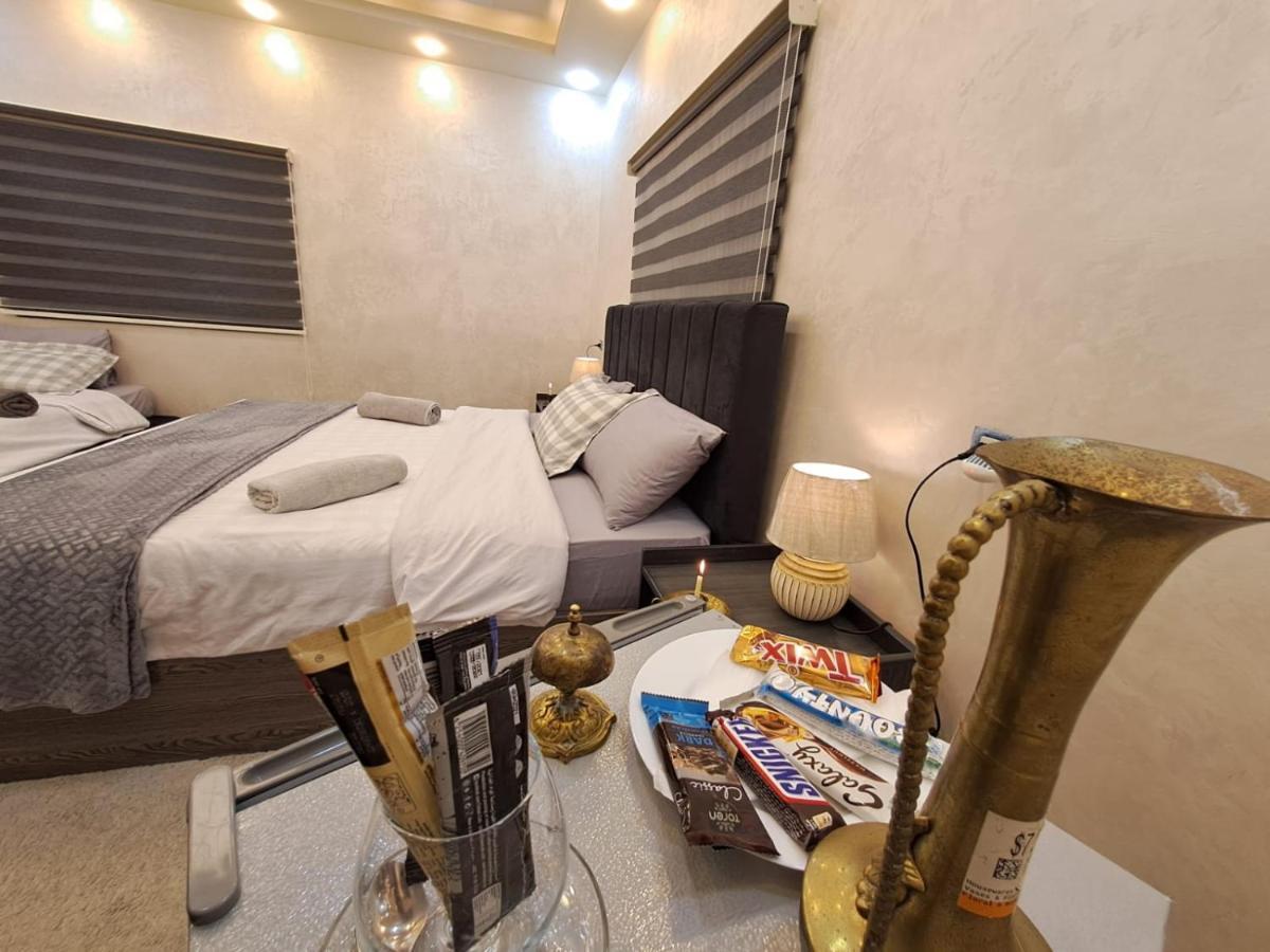 Hadrian'S Arch Hotel Jarash Luaran gambar