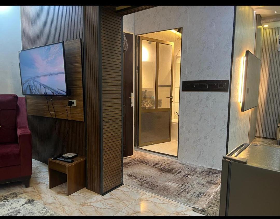 Hadrian'S Arch Hotel Jarash Bilik gambar